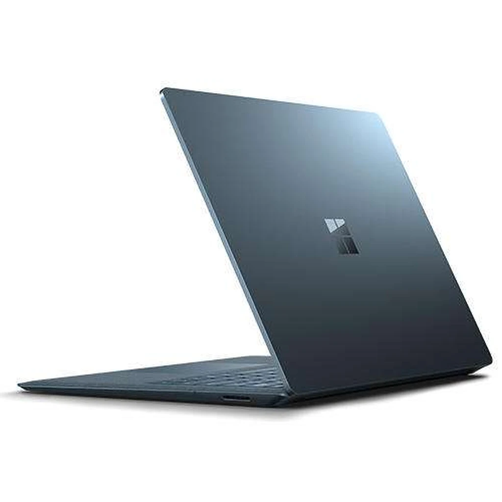 بررسی اولیه لپ تاپ Surface Laptop